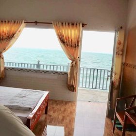 nhà nghỉ tám ca hòn sơn