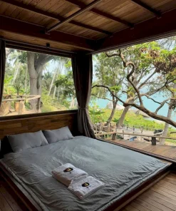 khách sạn alukoru