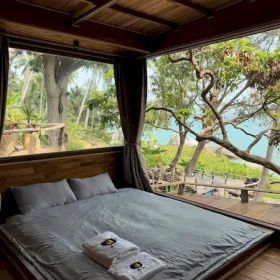 khách sạn alukoru