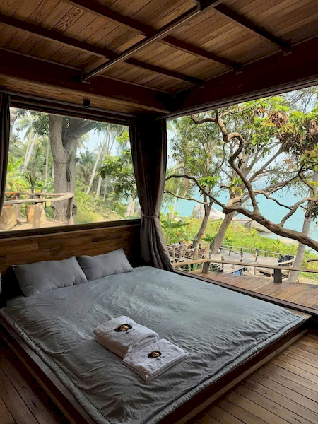 khách sạn alukoru