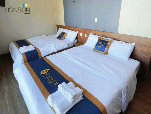 Phòng nghỉ tại Richen Hotel Hòn Sơn sạch sẽ, đầy đủ tiện nghi
